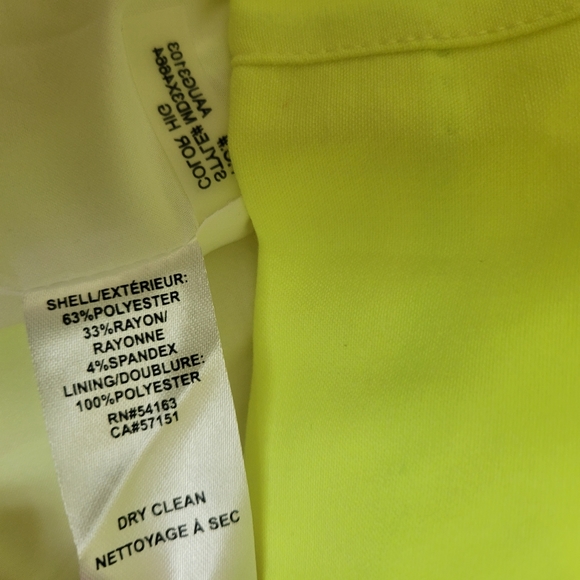MARC NEW YORK NWT! Neon Bright Yellow Dress - Fully Lined Short Sleeve - Size 2 - Picture 2 of 8